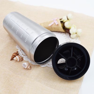 750ml Stainless Steel Shaker Cup Portable Fitness Sports Mug