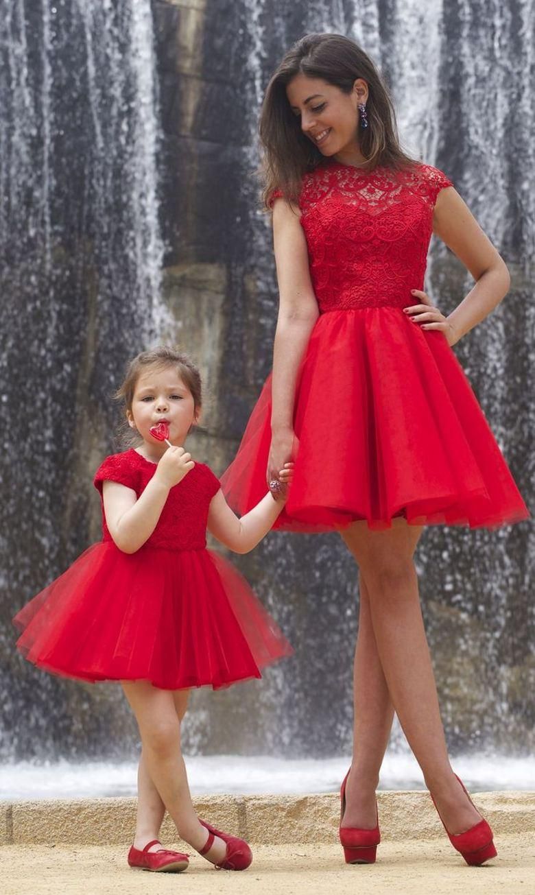 mother daughter matching christmas dresses