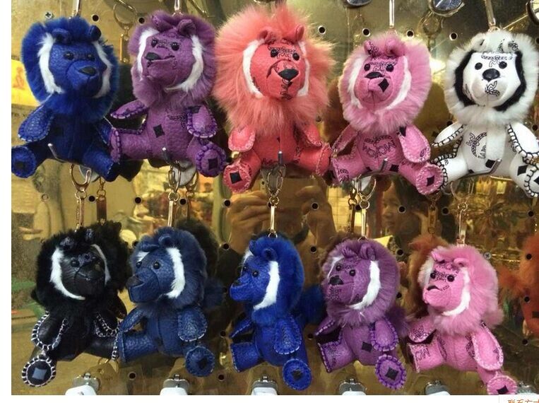 mcm lion keychain