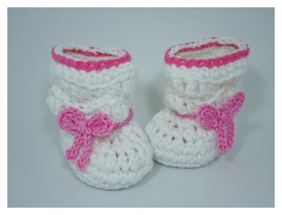 crochet booties for baby girl
