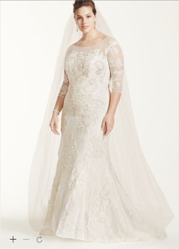 oleg cassini lace trumpet wedding dress