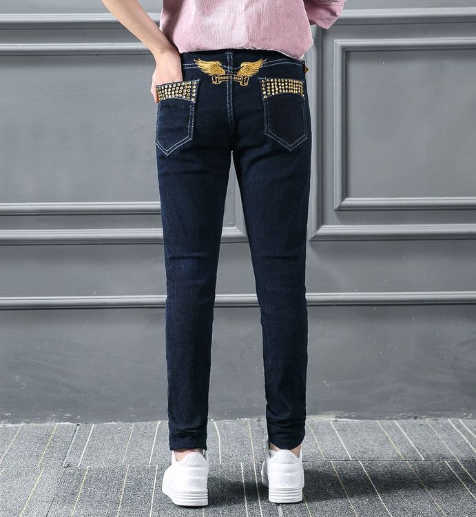 size 34 men's jeans in women's