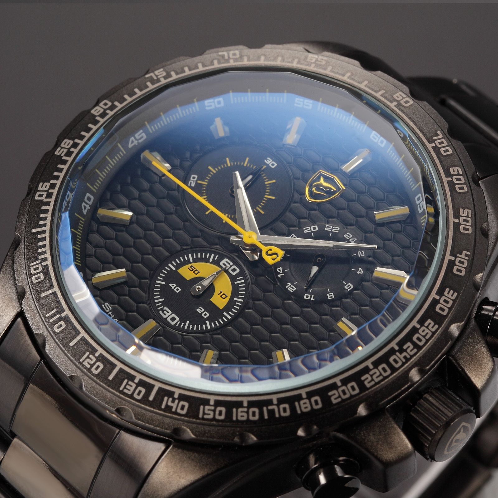 Brand New Shark Tachymeter Bezel Chronograph Display 24 Hours Black