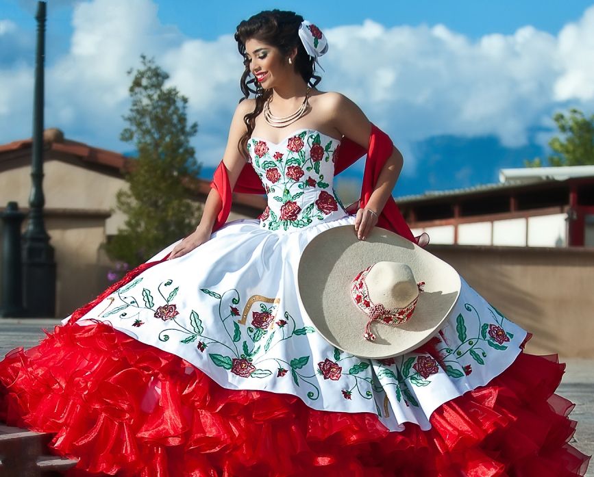 Quinceanera Dresses White And Red Tiered Draped Sweetheart Embroidery New Fashion 2016 Sweet 16 Dresses Vestidos Quinceanera Dresses White And Red Tiered Draped Sweetheart Embroidery New Fashion 2016 Sweet 16 Dresses Vestidos