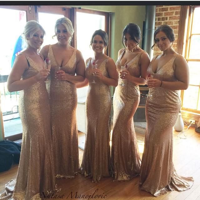 Sparly Rose Gold Cheap 2020 Trumpet Bridesmaid Dresses Open Back Sexy V Neck Sequins Plus Size Sleeveless Maid Of Honor Gowns Champagne Yellow