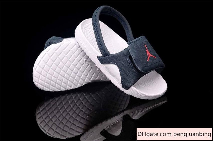 jordan flip flops kids