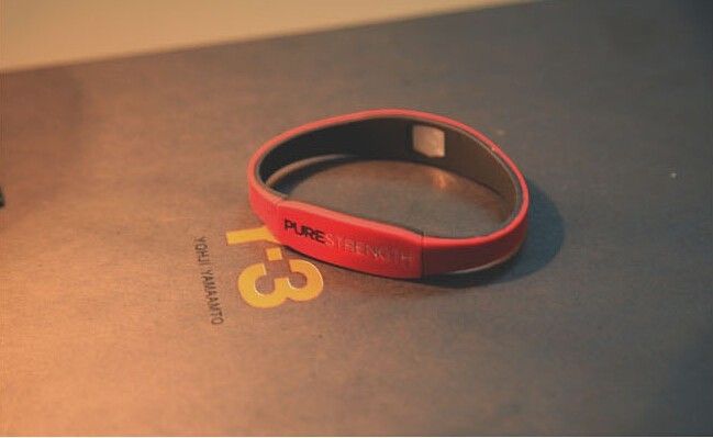 2021 EDDEVR Silicone Bracelet With Hologram Bracelets Power Bands Balance Energy Wristband From ...