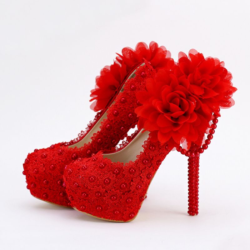 sapatos femininos vermelhos