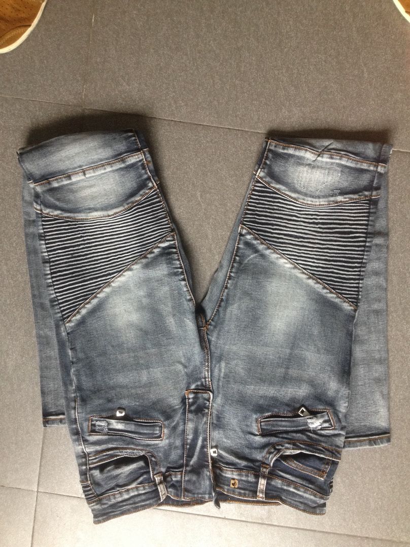 balmain pants price