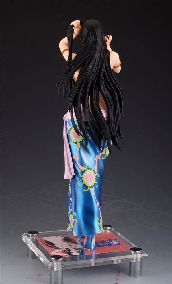 naked boa hancock figure