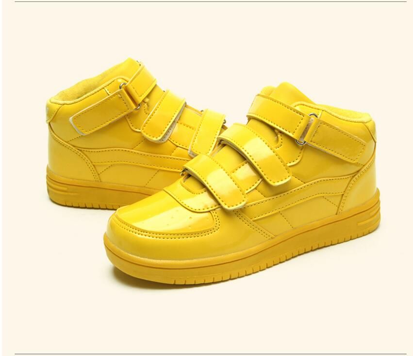 boys yellow shoes