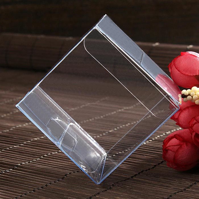 clear plastic square containers