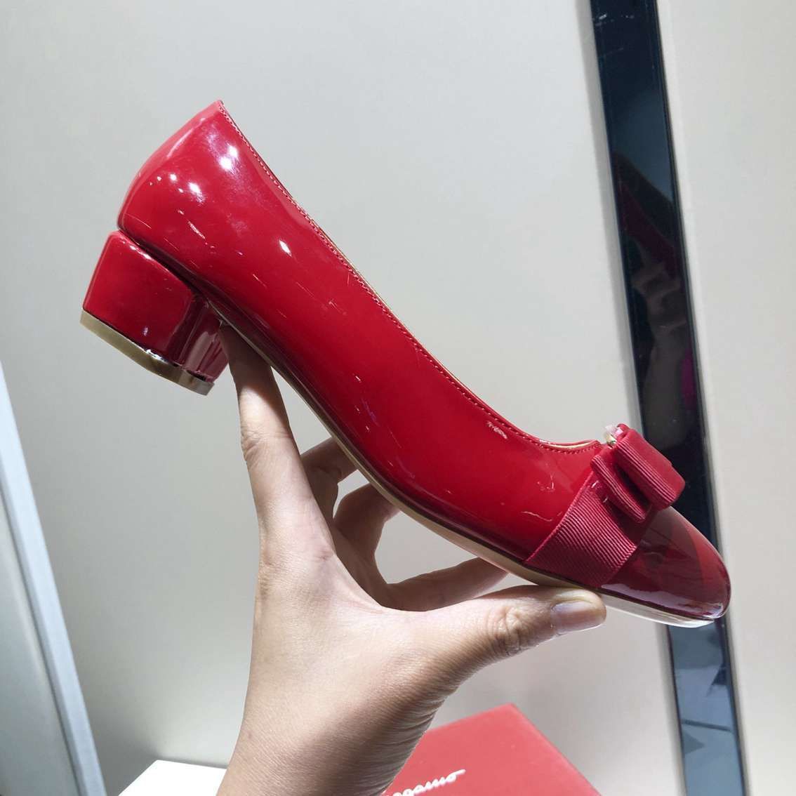 red small heel shoes