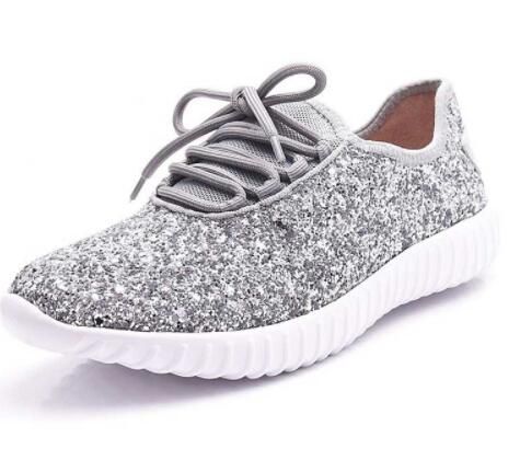 Großhandel Sparkly Casual Schuhe Frau Gold Sneakers Neue Weiß Schuhe Flache Schuhe Europa Casual Damen Herbst