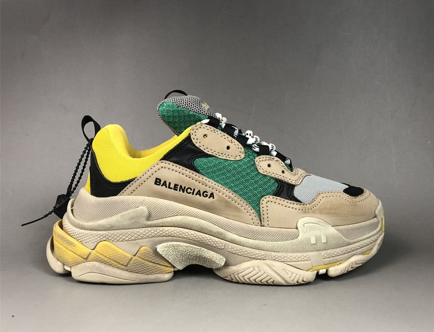dhgate balenciaga triple s