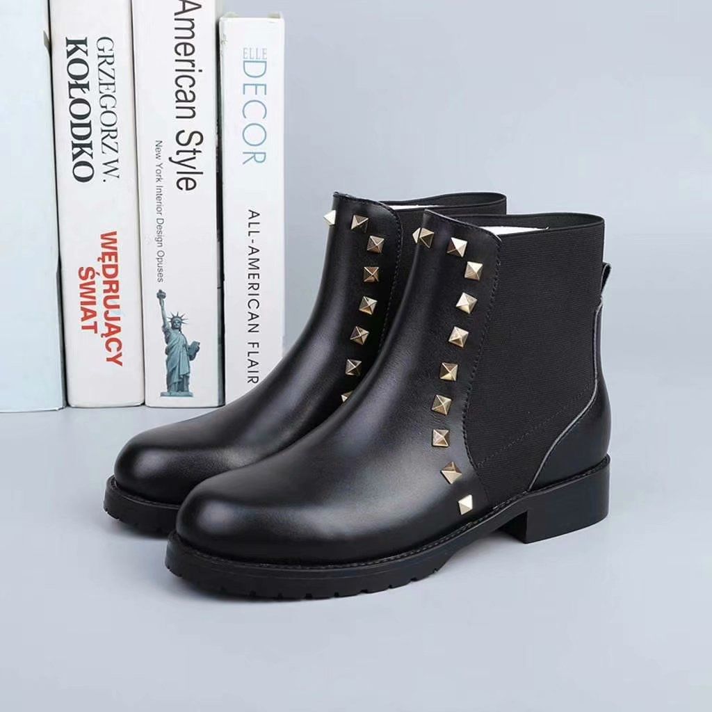 Großhandel Nieten Frauen Winter Stiefeletten Schuhe 2018 Kaufen Neue Mens Winter Herbst Stiefel Nieten Stud