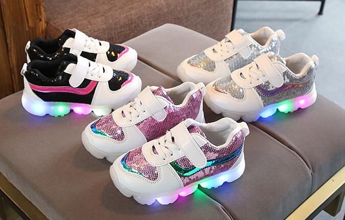 tenis infantil brilhante