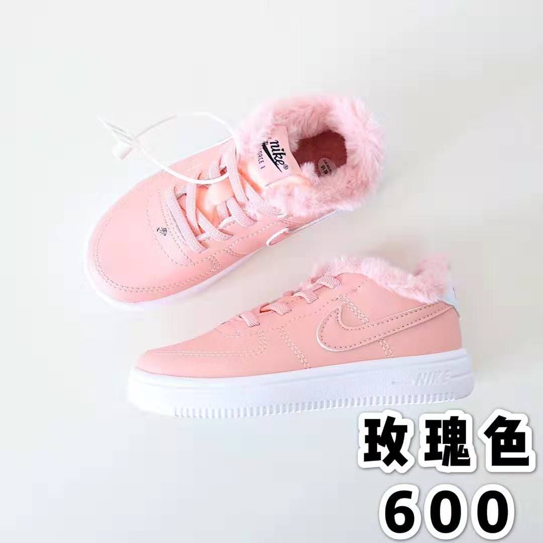 girls pink tennis shoes