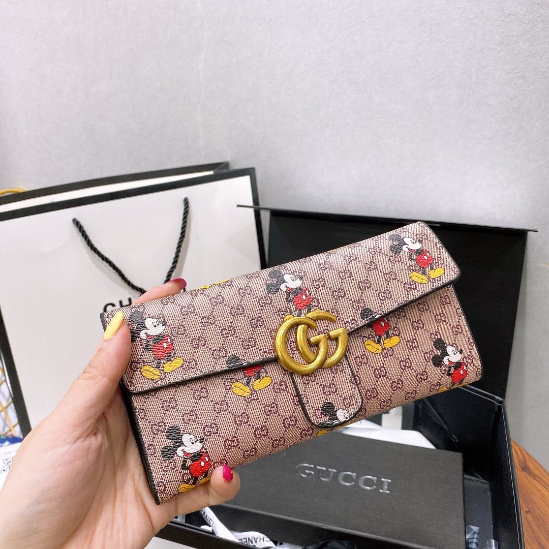 gucci hand clutch