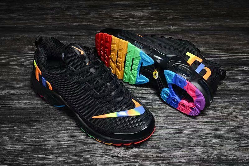 Acquista NIKE AIR MAX PLUS TN Colore Blu Arcobaleno Suola In Gomma Nera  Comoda Scarpe Da Ginnastica Allaperto 2020 Uomini Di Air Tuned TN Inoltre  KPU MERCURIAL A 4,21 € Dal Dong526625 | DHgate.Com