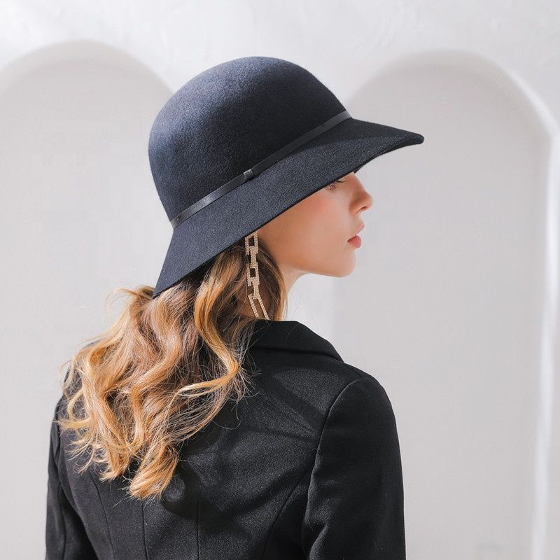 Wide brim cloche hat Clearance