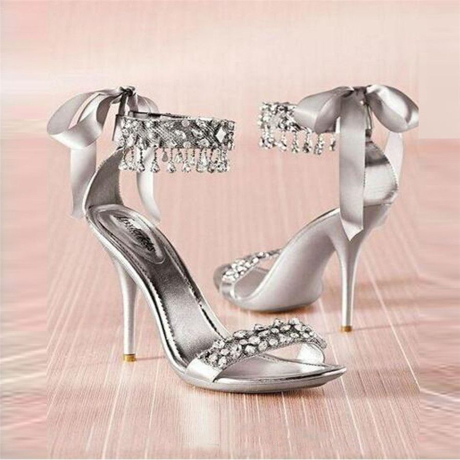 Bling Bling Silver Gold Women Wedding Shoes Rhinestone High Heels Ladies Shoe  Bridal Shoes Sandal Bride Shoes Summer Beach From Prettydresses, $ |  