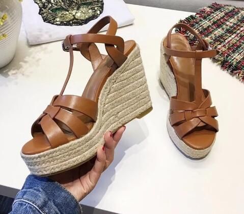 chaco wedges