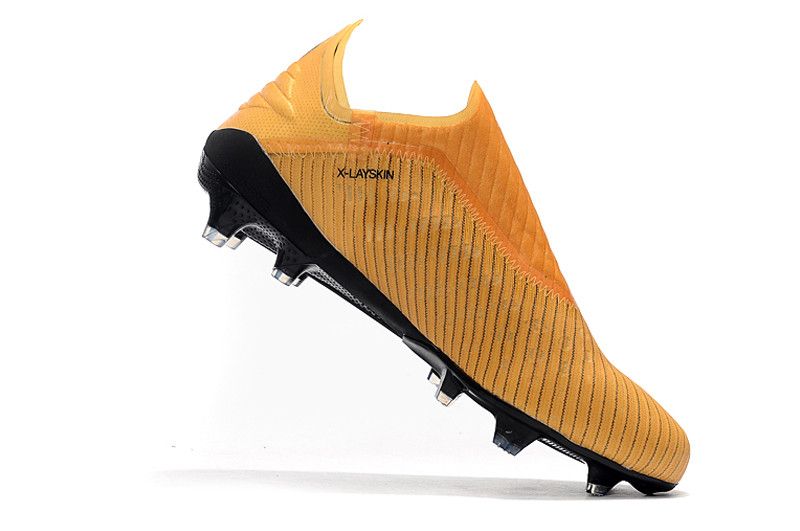 cheap laceless soccer cleats