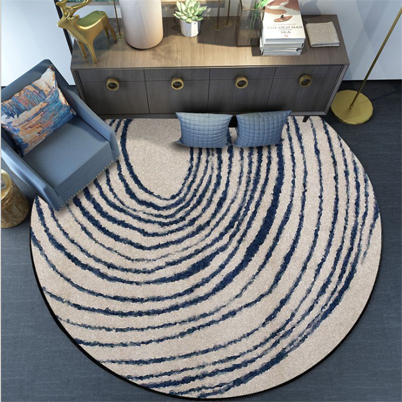 Simple Gray Irregular Curved Line Pattern Round Carpet Carpets For