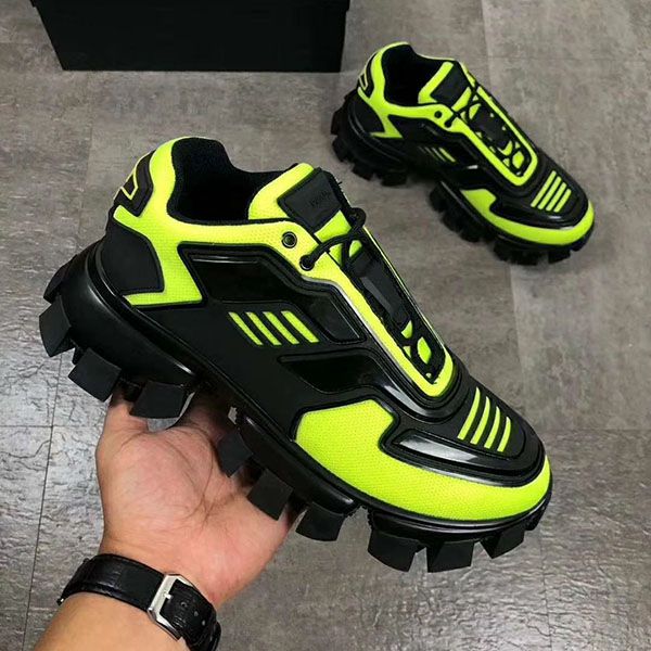 high heeled running shoes