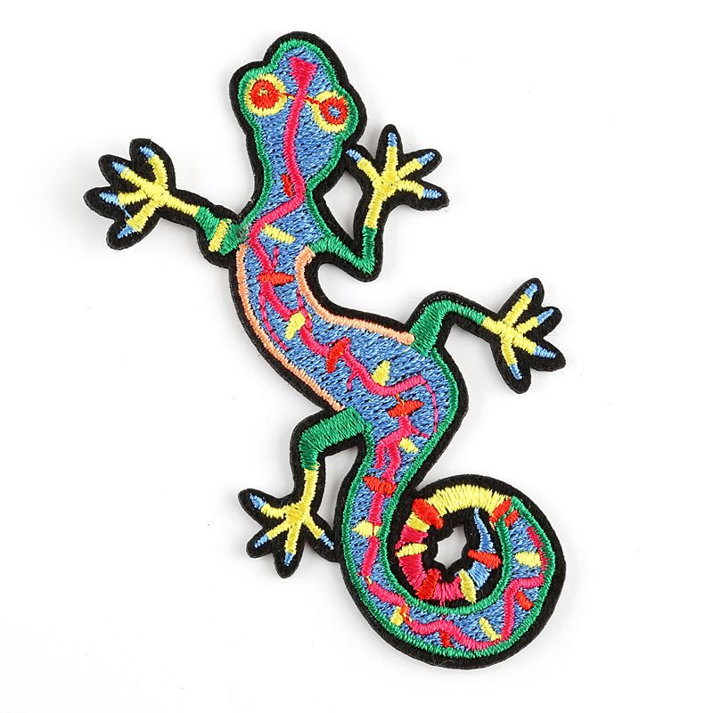 Lizard Salamander Shadow Shape Cartoon Animal Wild Embroidered Sew Iron on Patch 