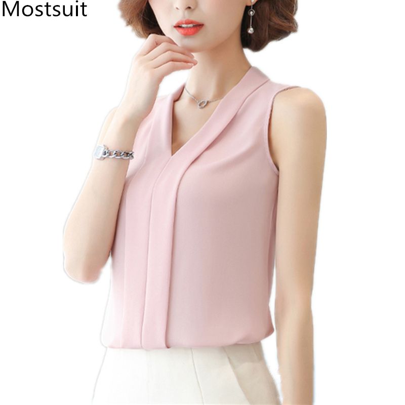 women's plus sleeveless tops