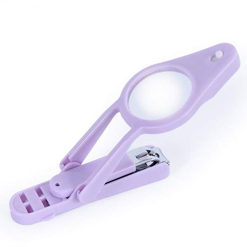 baby nail clippers with magnifying glass and light