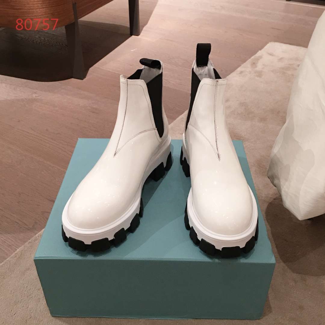 Bota de Piesanto de caña de 40 cm, con cremallera piso goma y planta de  descanso extraíble