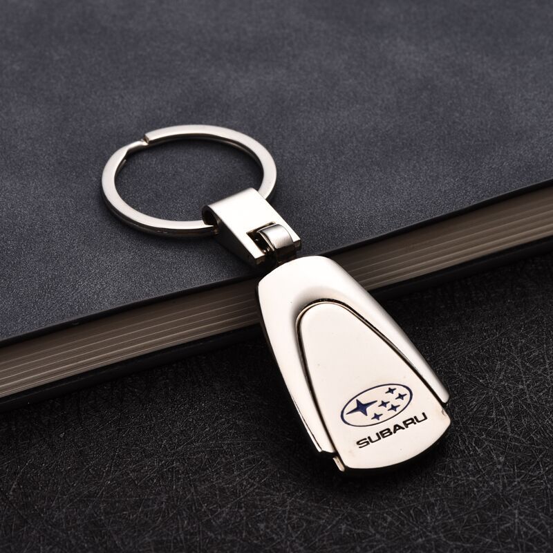 3dcrafter Keyring suitable for Range Rover Evoque made from metal enamel Cool accessories for car fob or keychain red
