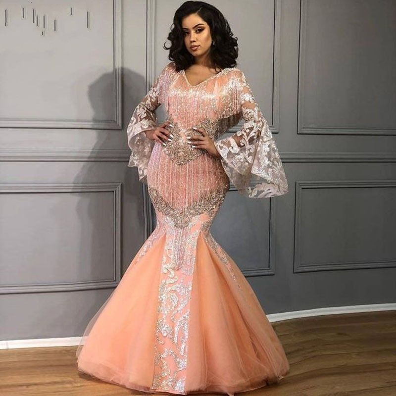Compra Saudí Árabe Sirena Vestido De Noche Elegante Encaje Hinchado Manga  Larga Con Cuello Vestidos De Fiesta De Borlas Peach Abendkleider Robe De  Soiree Barato | Entrega Rápida Y Calidad | Es.Dhgate