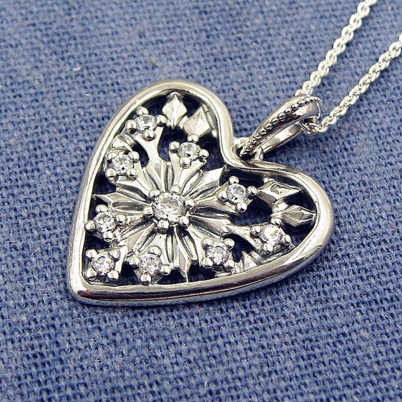 Wholesale Romantic Winter Heart Pendant Necklace For Pandora 925 Sterling Silver With CZ Diamond