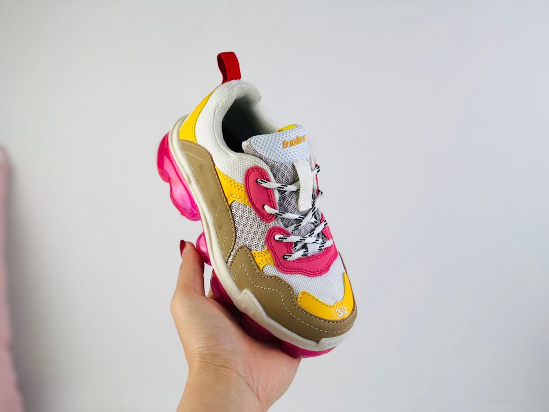 childrens running trainers