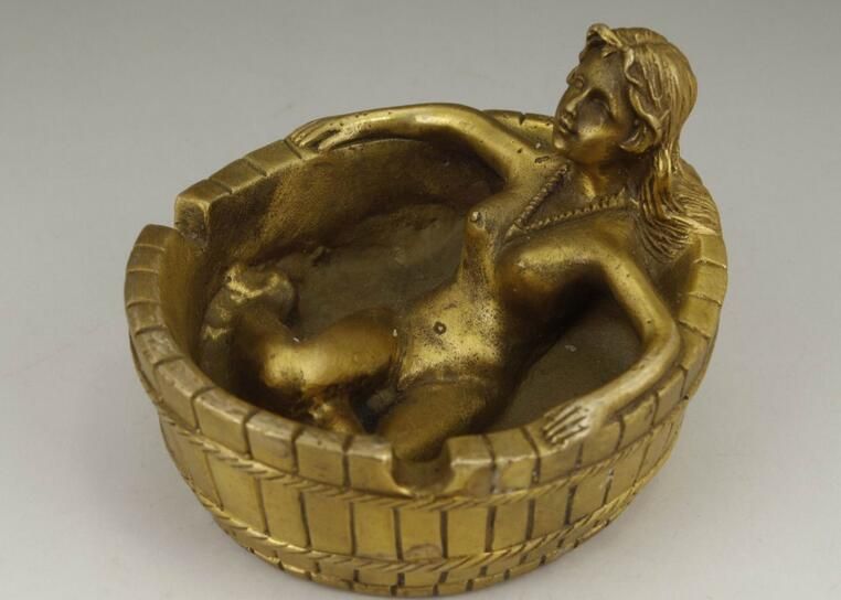 CHINESE OLD COPPER HANDWORK CARVING FISH ASHTRAY