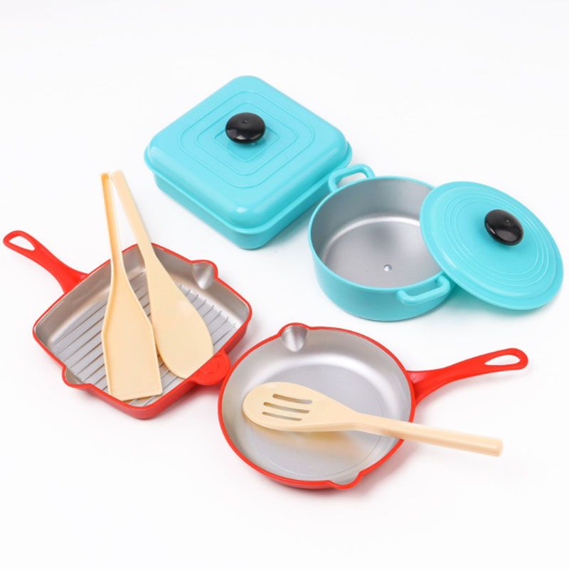 toy cooking utensils