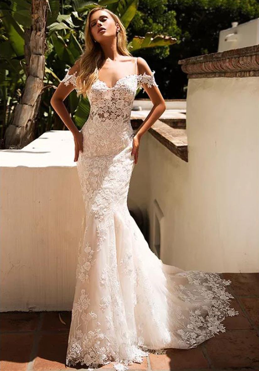 stunning dresses online