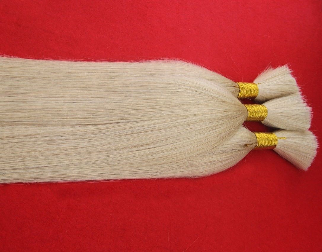 2. Blonde Synthetic Braiding Hair Bulk - wide 9