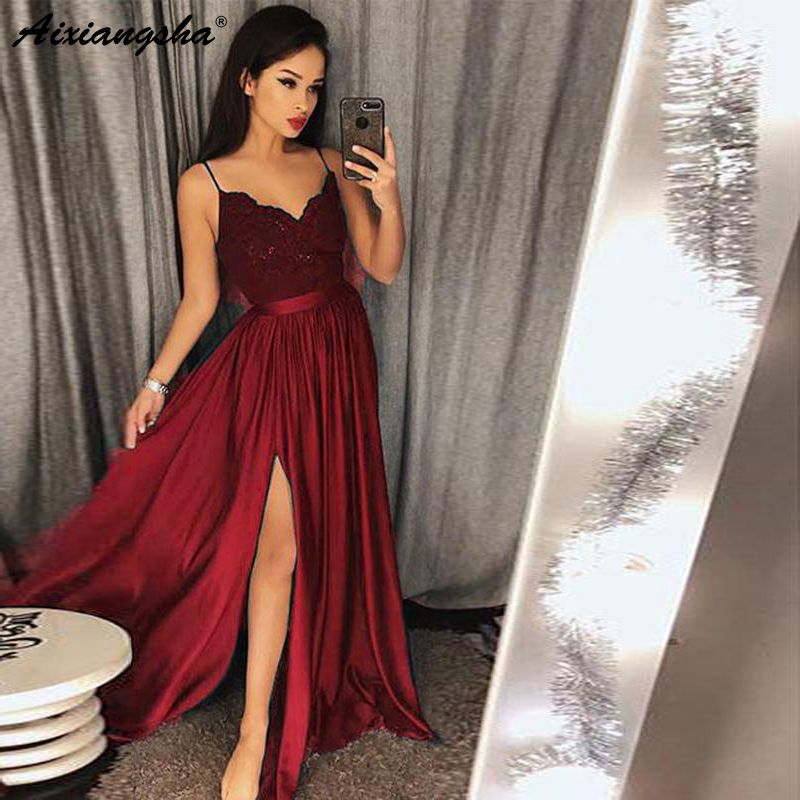 Compre Rojo Oscuro La Última Moda Vestidos Largos De Noche 2019 Correas Espaguetis Escote En V Sin Mangas Blusa De Encaje Mancha Vestidos De Baile Lado Alta División A 35,14 € Del