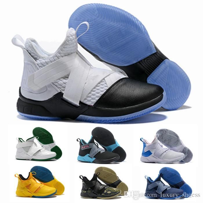 lebron navy blue shoes