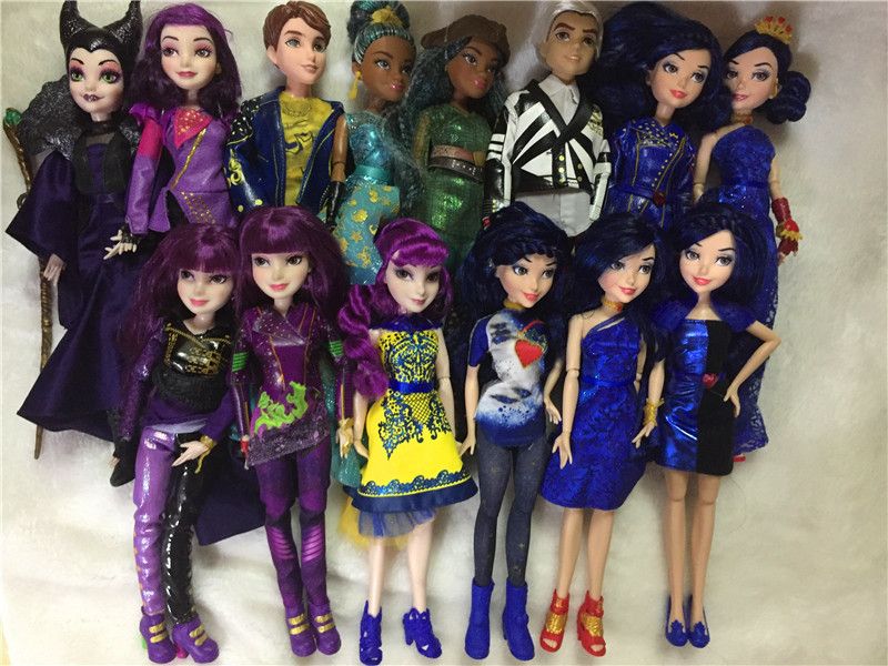 the new descendants dolls