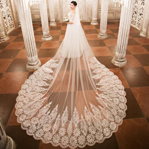 Compra MEJOR Venta De Lujo Diseñador Princesa Catedral Velos De Novia  Marfil 3 Metros Velos Nupciales Encaje Apliques Accesorios Para El Cabello  Barato | Entrega Rápida Y Calidad | Es.Dhgate