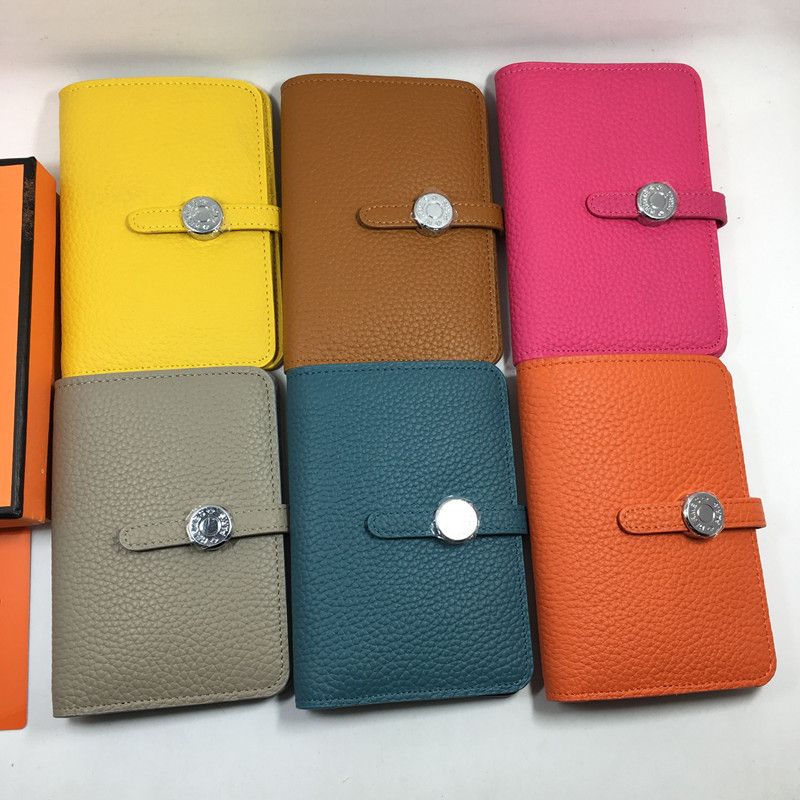 women credit card holder