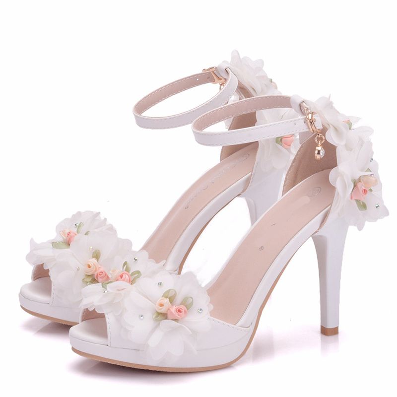 Handmade White Color Summer High Heel Sandals With Flower Ankle