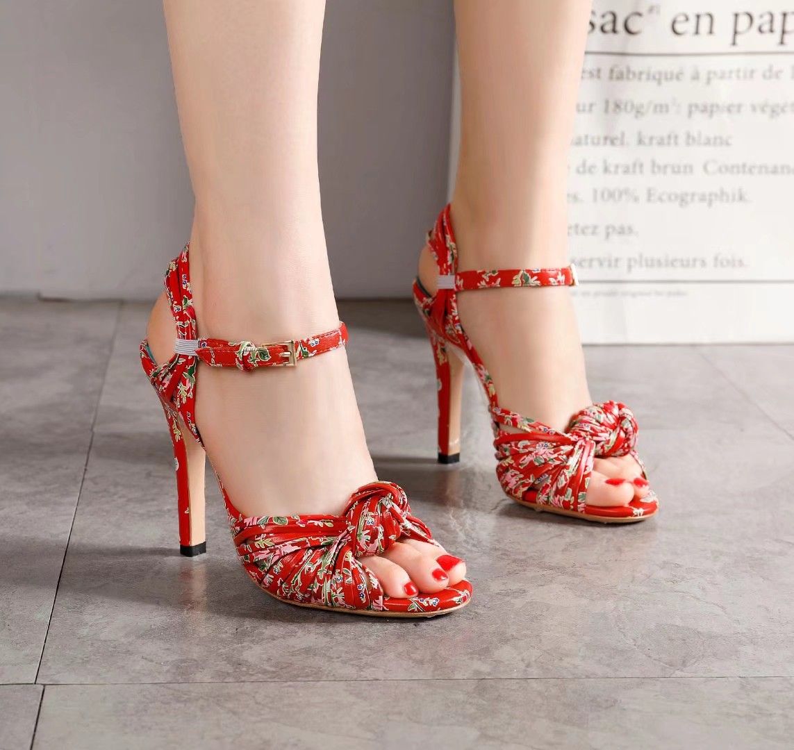 tie up silver heels