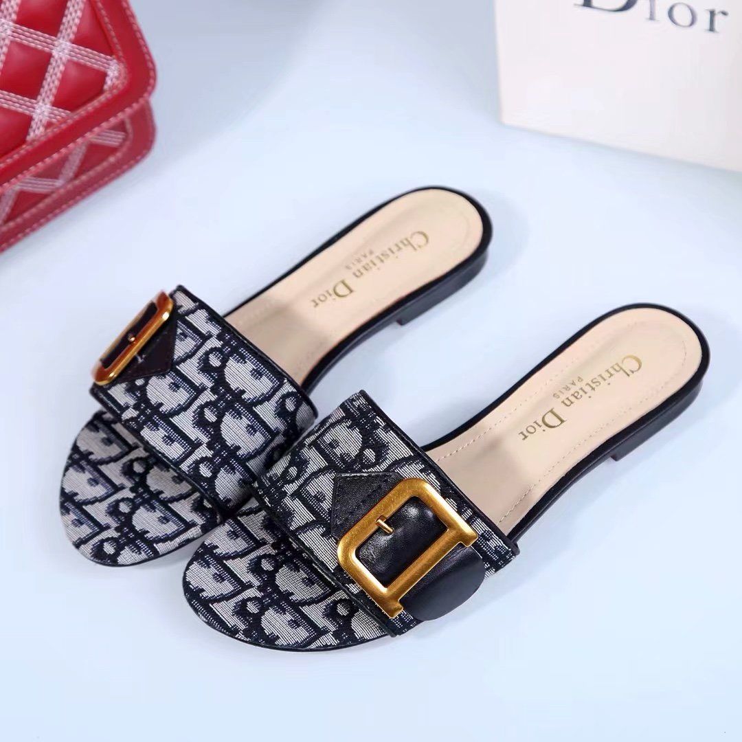 designer slippers